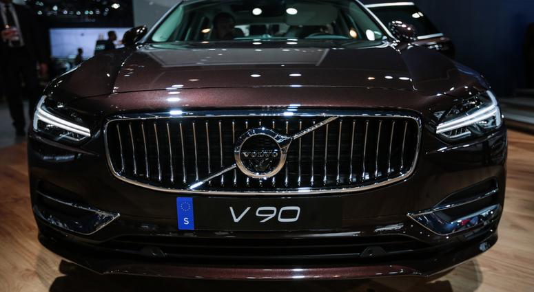 The 2018 Volvo V90 on display at the 2017 North American International Auto Show held at Cobo Center. The 2018 Volvo V90 on display at the 2017 North American International Auto Show held at Cobo Center.