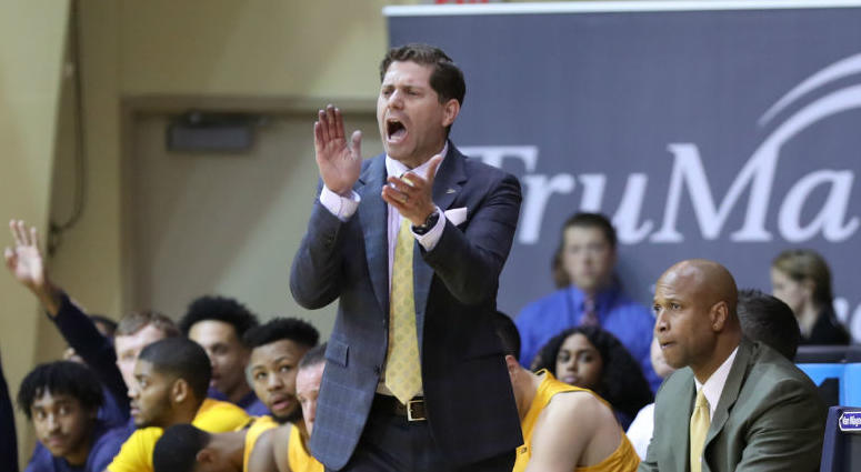 Drexel head coach Zach Spiker Drexel head coach Zach Spiker