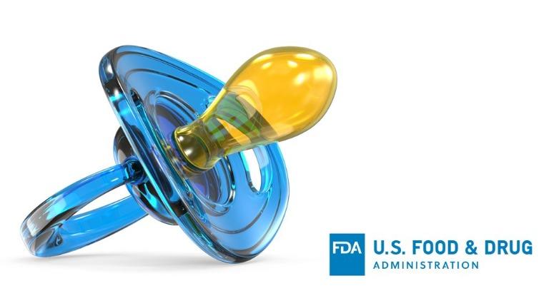 The FDA recommends that parents and caregivers do not give honey to infants or children younger than 1 year of age. The FDA recommends that parents and caregivers do not give honey to infants or children younger than 1 year of age.