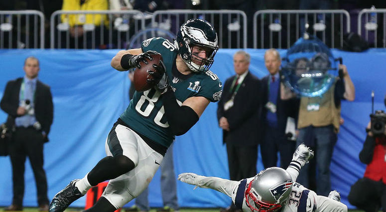 Philadelphia Eagles tight end Zach Ertz (86) scores a touchdown past New England Patriots free safety Devin McCourty (32) during the fourth quarter in Super Bowl LII at U.S. Bank Stadium. Philadelphia Eagles tight end Zach Ertz (86) scores a touchdown past New England Patriots free safety Devin McCourty (32) during the fourth quarter in Super Bowl LII at U.S. Bank Stadium.