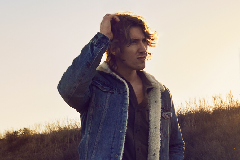 Dean Lewis