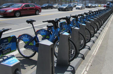 Ford GOBikes on Townsend Street in San Francisco Ford GOBikes on Townsend Street in San Francisco (Photo credit: KCBS Radio)