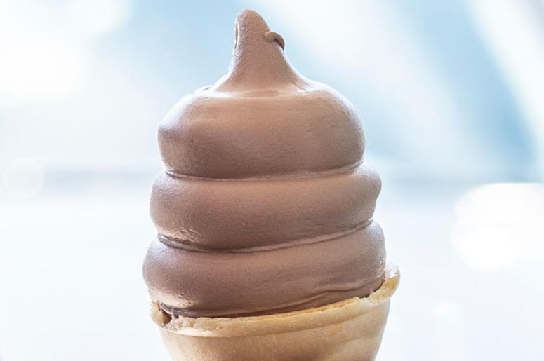 Dairy Queen Soft-Serve Cone A woman holds an ice cream cone at Dairy Queen on Richmond's south side, 1018 S. Ninth St., on Friday, Sept. 14, 2018. Mjs20180914 Dairyqueen 0008 (Photo credit: Mickey Shuey/Palladium-Item/USA Today)