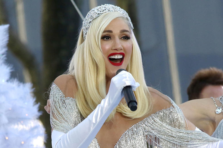 Gwen Stefani 11/21/2017 - Gwen Stefani performs in Bryant Park in New York City (Photo by PA Images/Sipa USA)