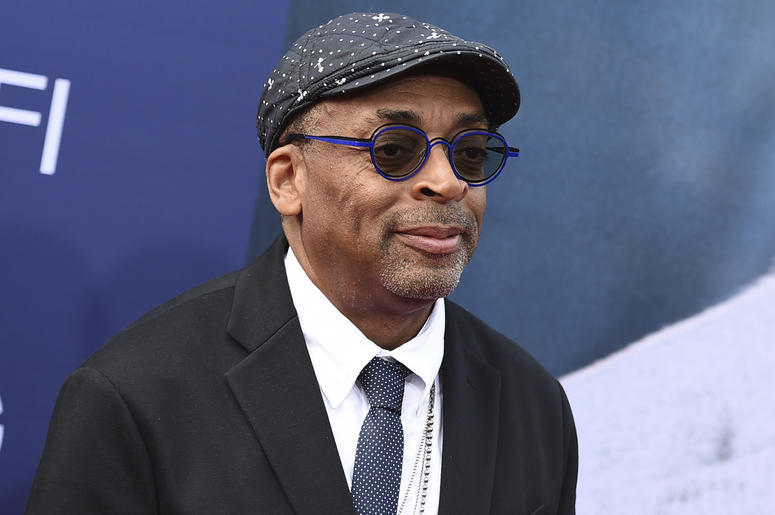 AP19158145475712 Spike Lee arrives at the 47th AFI Life Achievement Award honoring Denzel Washington at the Dolby Theatre on Thursday, June 6, 2019 in Los Angeles. (Photo by Jordan Strauss/Invision/AP)