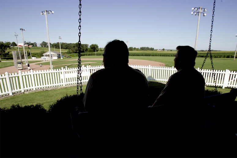 AP19220556967905 In this July 11, 2007, file photo, New Mexico Gov. Bill Richardson, left, at the time a candidate for the Democratic presidential nomination, sits on the front porch of the house at the "Field of Dreams" movie site during a campaign stop in Dyersville, Io