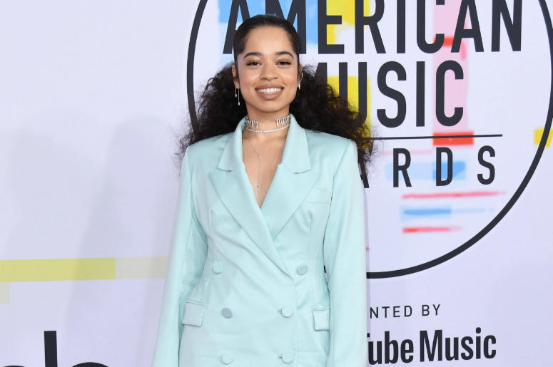 Ella Mai. 2018 American Music Awards - Arrivals held at the Microsoft Theater. Ella Mai. 2018 American Music Awards - Arrivals held at the Microsoft Theater.