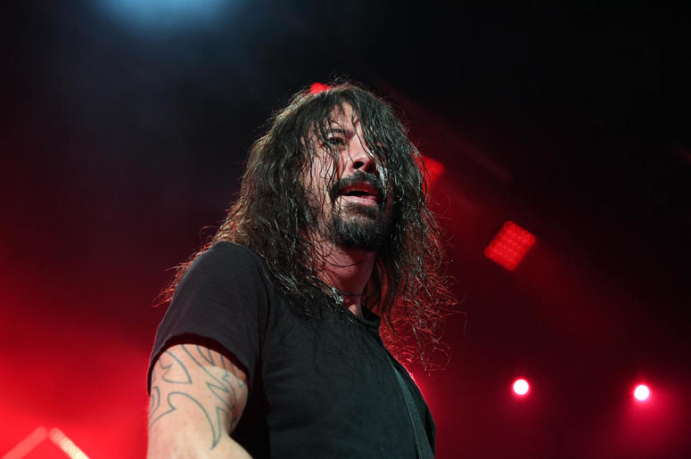 Dave Grohl of the Foo Fighters performs at Coral Sky Amphitheater Dave Grohl of the Foo Fighters performs at Coral Sky Amphitheater