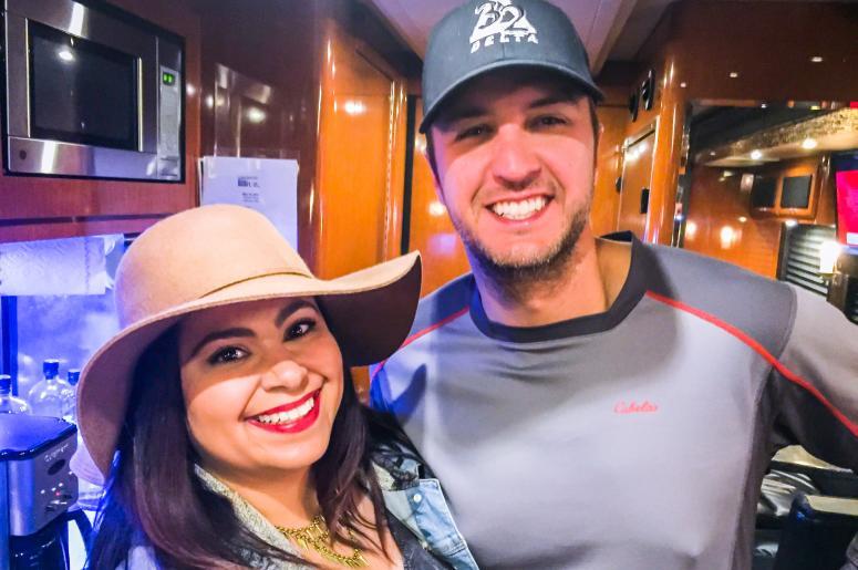 Luke Bryan, Ellen Tailor, Jimmy Fallon, Gyro