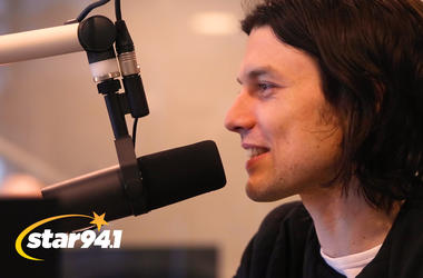 James Bay on Star 94.1 James Bay on Star 94.1