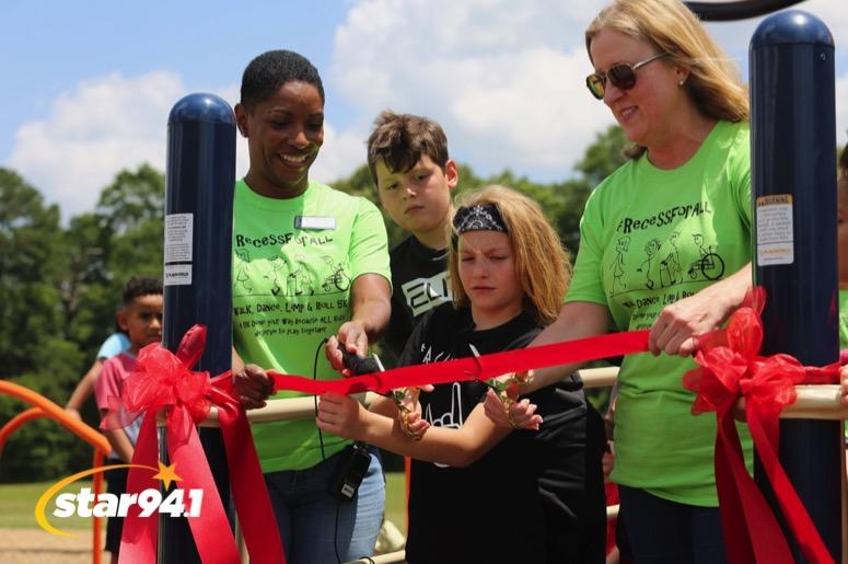 Arcado Elem Ribbon Cutting Arcado Elem Ribbon Cutting