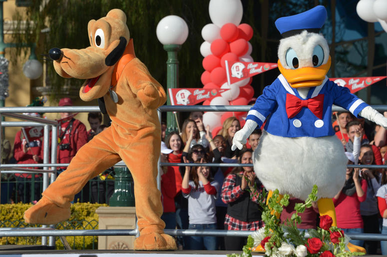 That's my guy Donald Duck and a dog named Pluto! Pluto and Donald Duck