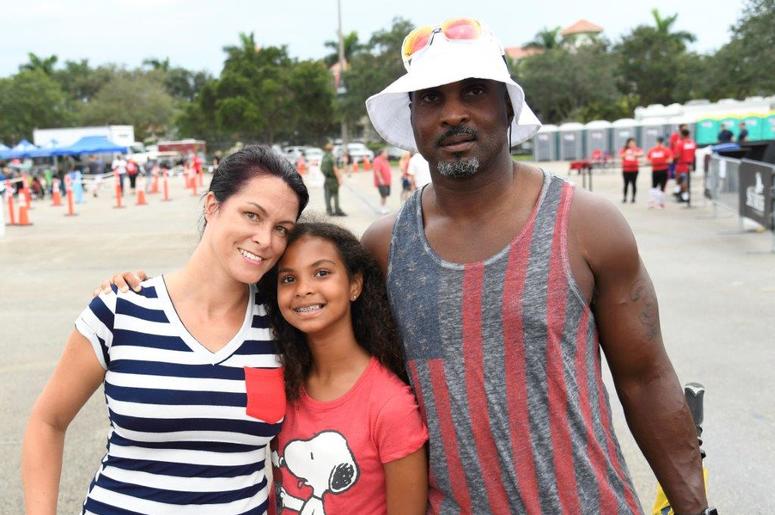 City_of_Sunrise_FL_Florida_Fourth_4th_of_July_102_7_The_Beach