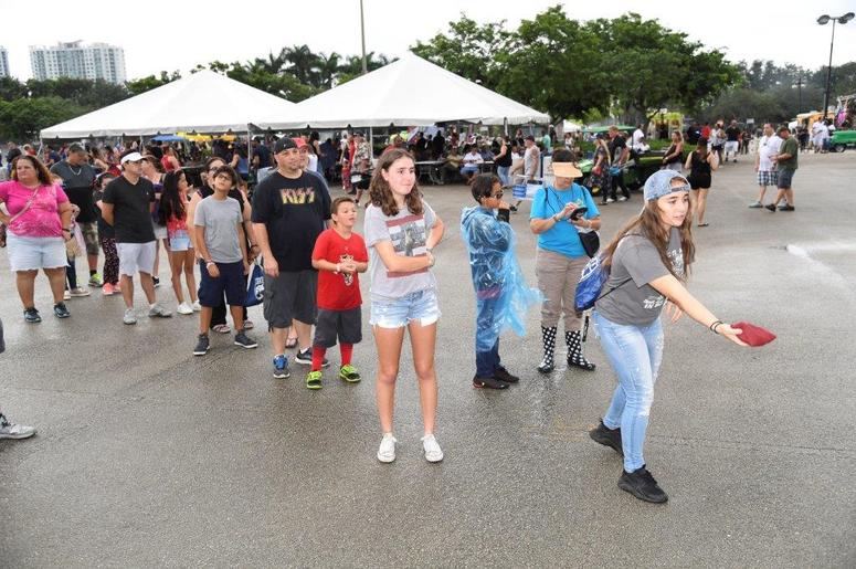 City_of_Sunrise_FL_Florida_Fourth_4th_of_July_102_7_The_Beach