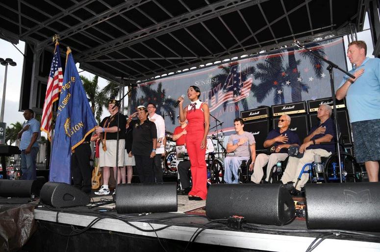 City_of_Sunrise_FL_Florida_Fourth_4th_of_July_102_7_The_Beach