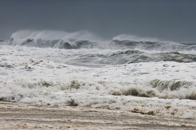 Waves Waves