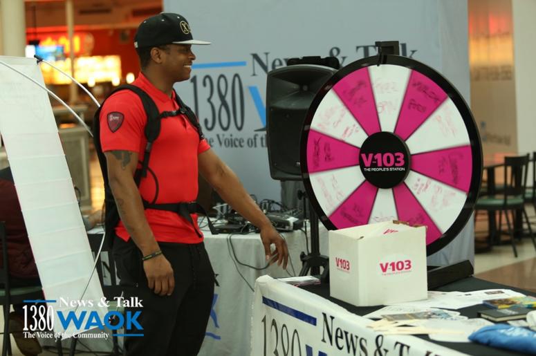 1380 WAOK's Network Mixer at Northlake Mall 1380 WAOK's Network Mixer at Northlake Mall