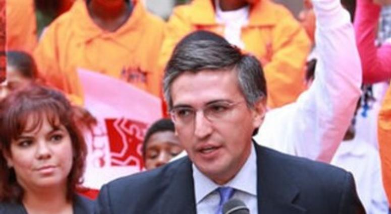 Alderman Ricardo Munoz Alderman Ricardo Munoz