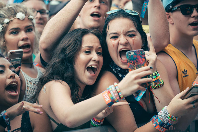 Lolla-CheatCode Lolla