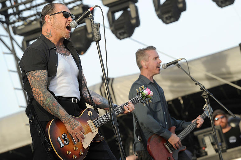 Social Distortion