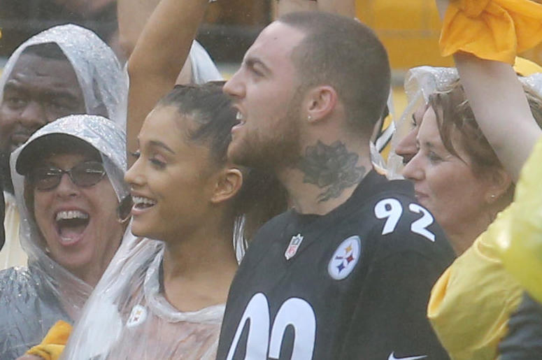 Ariana Grande Posts Tribute To Pittsburgh Rapper Mac Miller Star Mac Miller And Ariana Grande