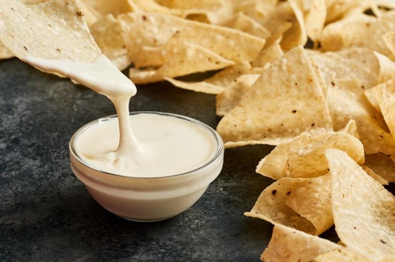 Moe's Queso Moe's Queso