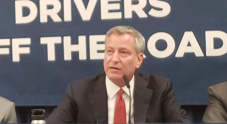 Bill de Blasio calls for stricter laws to crack down on dangerous drivers. Bill de Blasio