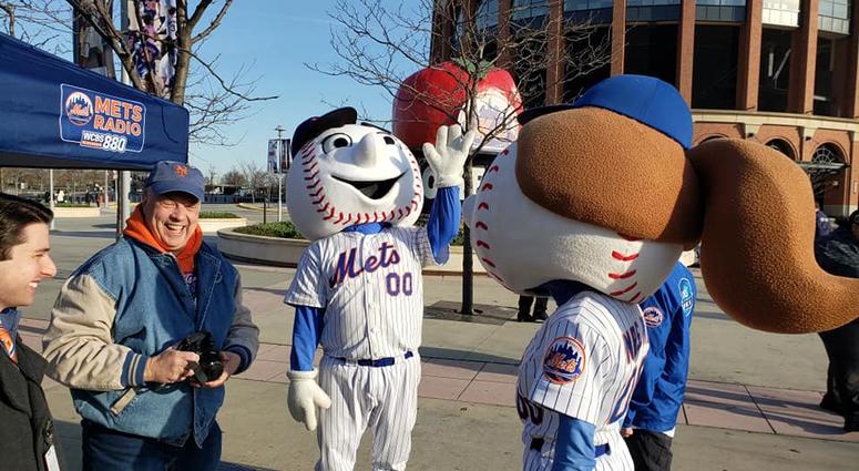 Mr. Met and Mrs. Met at Citi Field Citi Field Opening Day