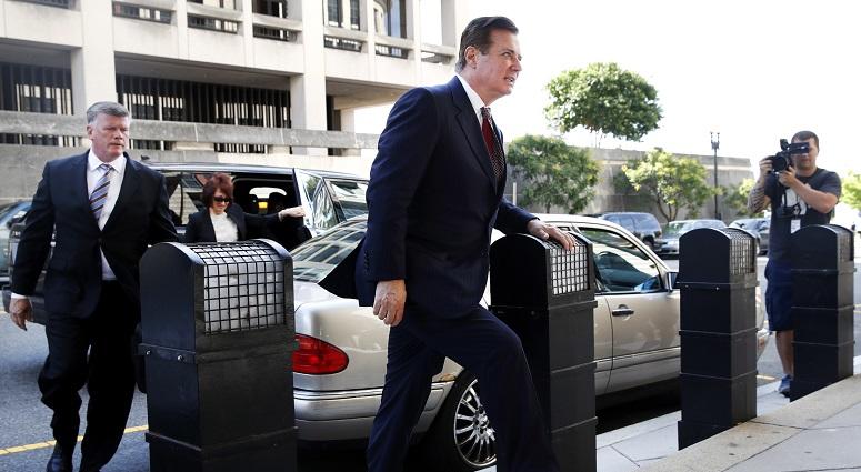 Paul Manafort arrives at federal court, Friday, June 15, 2018, in Washington. Paul Manafort