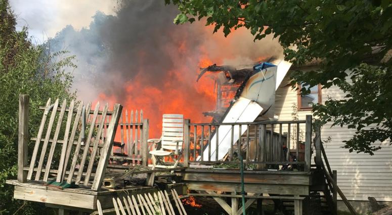 Plane crashes into home Dutchess Plane crashes into home Dutchess