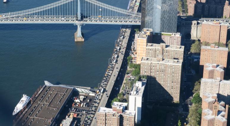 A line of Uber and Lyft drivers lead a protest on the FDR Drive on Sept. 17, 2019. FDR Drive - Uber/Lyft Protest