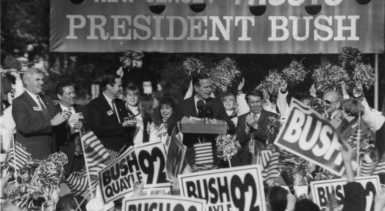 President George H.W. Bush addresses an enthusiastic crowd in Veterans Park in Ridgewood, NJ. The rally attracted more than 20,000 spectators on October 22, 1992. George H.W. Bush