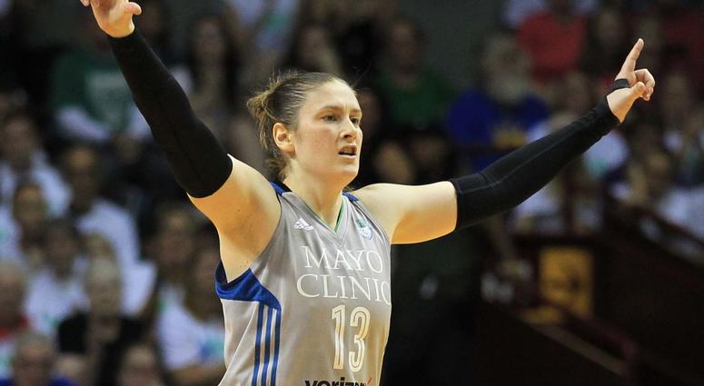 Lindsay Whalen Minnesota Lynx Lindsay Whalen plays for the Minnesota Lynx in the 2017 WNBA Finals.