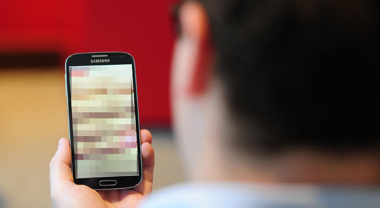 Nassau lawmakers want to make revenge porn illegal Revenge Porn