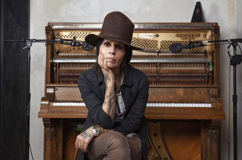 Linda Perry
