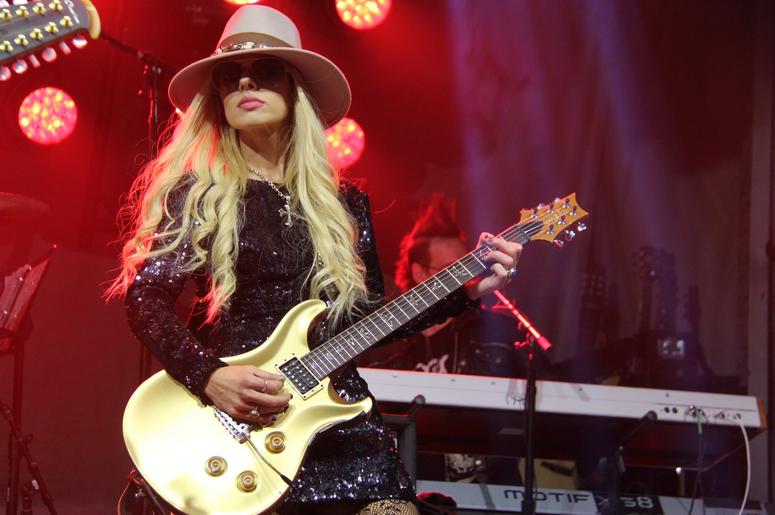 Richie Sambora & Orianthi RSO Perform at The Rock & Roll Hall of Fame & Museum Richie Sambora & Orianthi RSO Perform at The Rock & Roll Hall of Fame & Museum