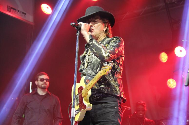 Richie Sambora & Orianthi RSO Perform at The Rock & Roll Hall of Fame & Museum Richie Sambora & Orianthi RSO Perform at The Rock & Roll Hall of Fame & Museum