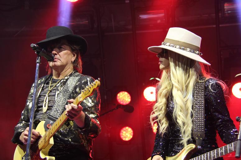 Richie Sambora & Orianthi RSO Perform at The Rock & Roll Hall of Fame & Museum Richie Sambora & Orianthi RSO Perform at The Rock & Roll Hall of Fame & Museum