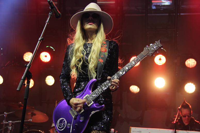 Richie Sambora & Orianthi RSO Perform at The Rock & Roll Hall of Fame & Museum Richie Sambora & Orianthi RSO Perform at The Rock & Roll Hall of Fame & Museum
