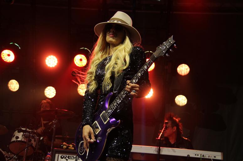 Richie Sambora & Orianthi RSO Perform at The Rock & Roll Hall of Fame & Museum Richie Sambora & Orianthi RSO Perform at The Rock & Roll Hall of Fame & Museum