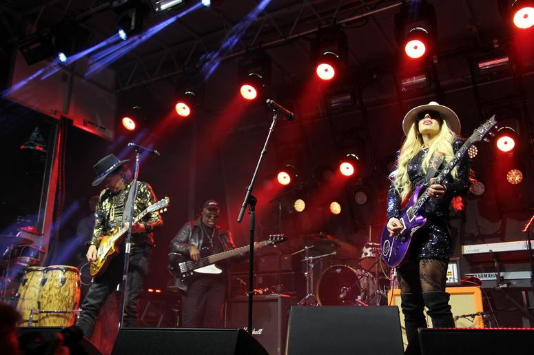 Richie Sambora & Orianthi RSO Perform at The Rock & Roll Hall of Fame & Museum Richie Sambora & Orianthi RSO Perform at The Rock & Roll Hall of Fame & Museum