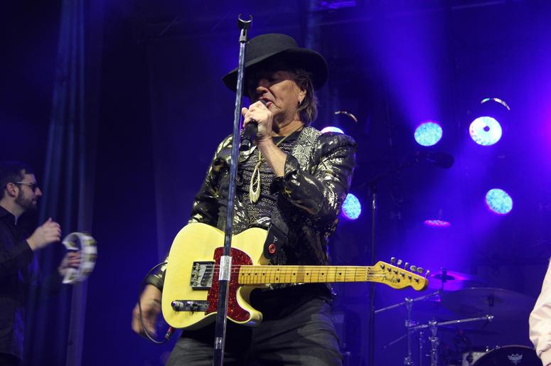 Richie Sambora & Orianthi RSO Perform at The Rock & Roll Hall of Fame & Museum Richie Sambora & Orianthi RSO Perform at The Rock & Roll Hall of Fame & Museum