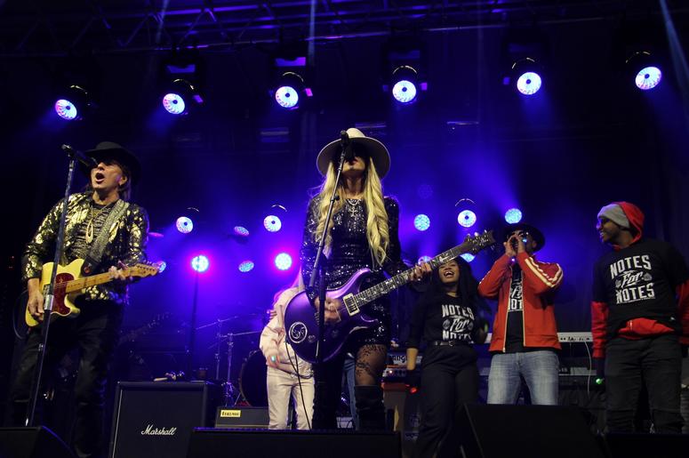Richie Sambora & Orianthi RSO Perform at The Rock & Roll Hall of Fame & Museum Richie Sambora & Orianthi RSO Perform at The Rock & Roll Hall of Fame & Museum