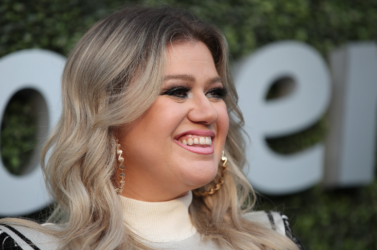 kelly clarkson setlist, kelly clarkson concert, kelly clarkson set list, meaning of life tour