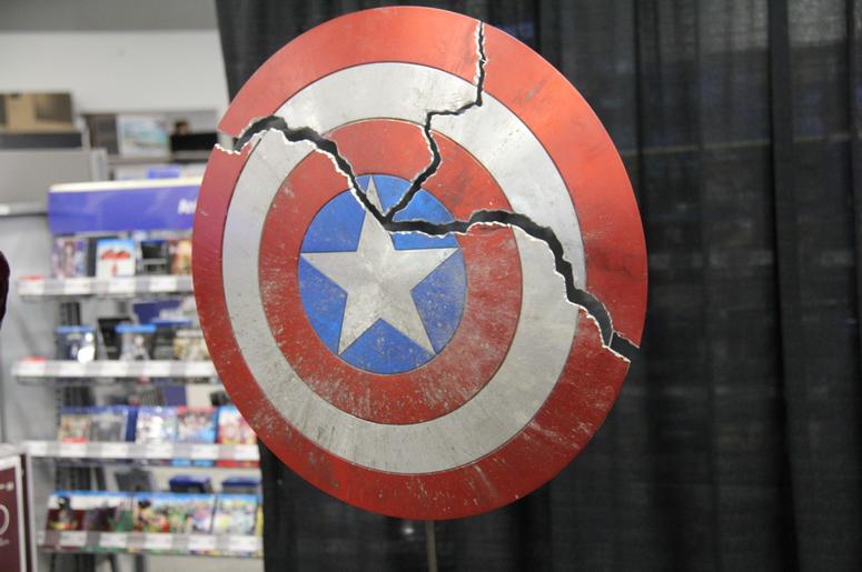 Anthony Russo Avengers: Endgame Signing at Best Buy Cleveland Anthony Russo Avengers: Endgame Signing at Best Buy Cleveland
