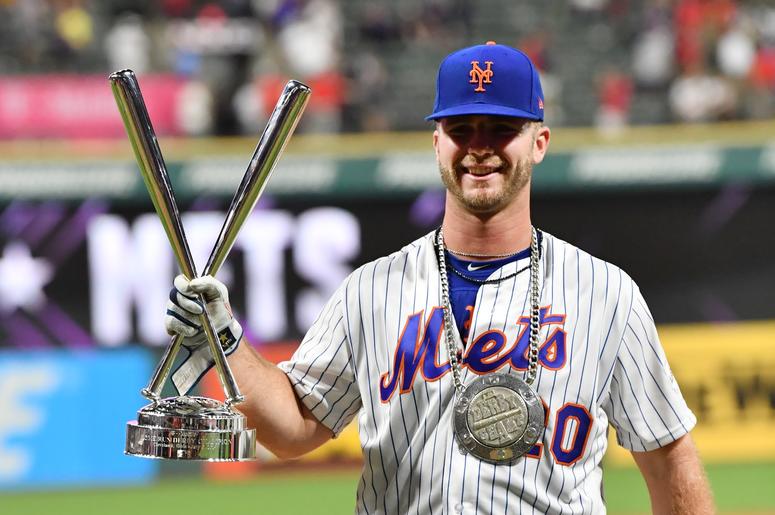 New York Mets first baseman Pete Alonso (20) hold the trophy after winning in the 2019 MLB Home Run Derby at Progressive Field. New York Mets first baseman Pete Alonso (20) hold the trophy after winning in the 2019 MLB Home Run Derby at Progressive Field.