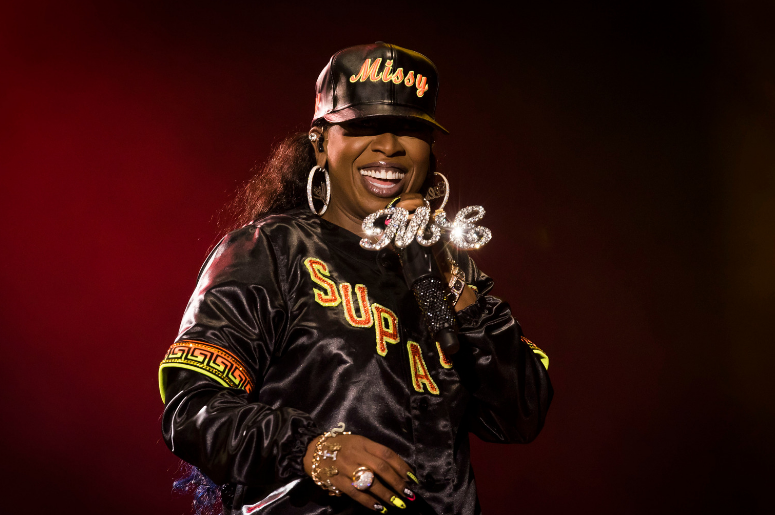 missy elliott karaoke, missy elliott, work it, lady karaoke, lady sings missy elliott