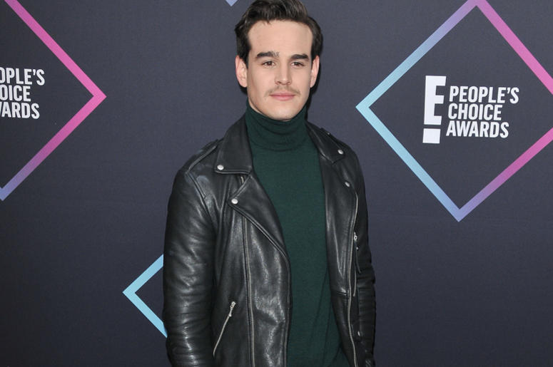 Alberto Rosende arrives at the 2018 E! People's Choice Awards held at the Barker Hangar in Santa Monica, CA on Sunday, November 11, 2018 Alberto Rosende arrives at the 2018 E! People's Choice Awards held at the Barker Hangar in Santa Monica, CA on Sunday, November 11, 2018