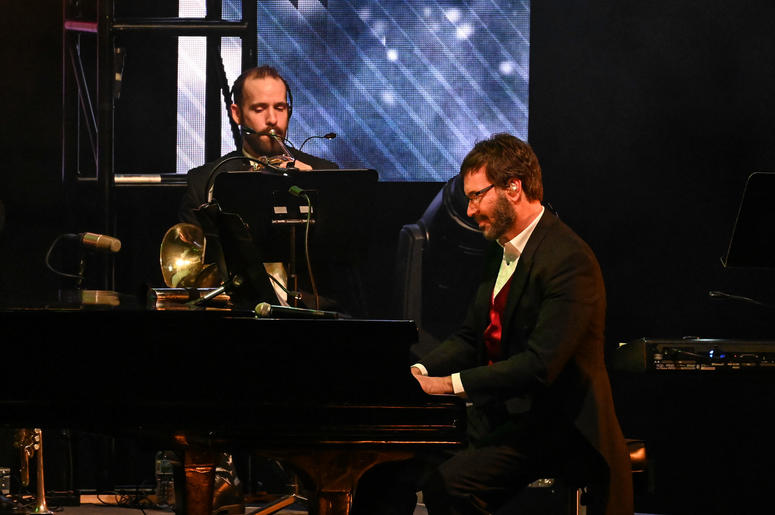 WEST PALM BEACH, FL - NOVEMBER 21: Mannheim Steamroller in concert at The Kravis Center in West Palm Beach, Florida on November 21, 2018. WEST PALM BEACH, FL - NOVEMBER 21: Mannheim Steamroller in concert at The Kravis Center in West Palm Beach, Florida on November 21, 2018.