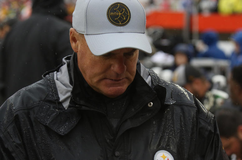 Pittsburgh Steelers at Cleveland Browns Pittsburgh Steelers at Cleveland Browns